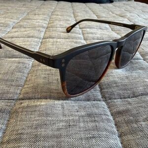 RAEN Wiley Polarized Sunglasses 54-19-145 Burlwood Black Tortoise Acetate Frame